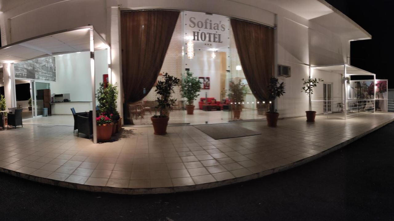 Sofias Hotel Ioannina Buitenkant foto