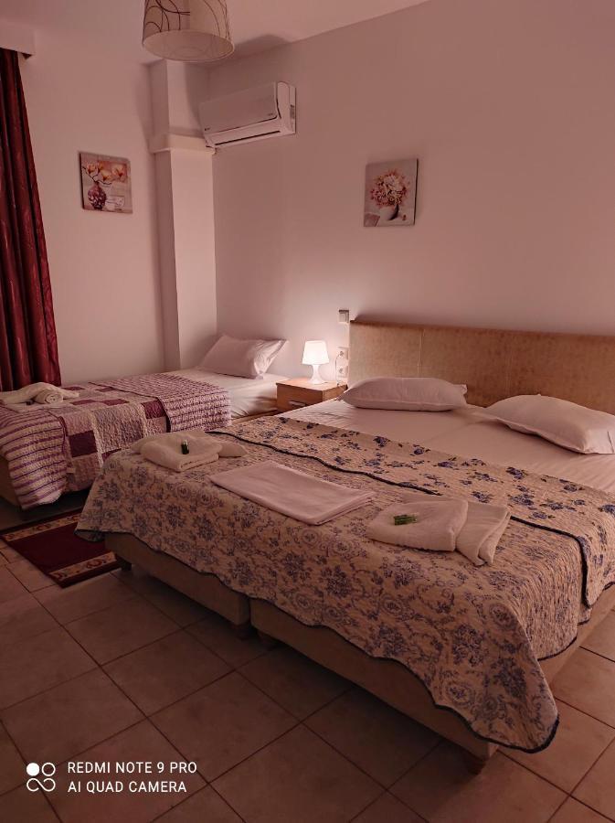 Sofias Hotel Ioannina Buitenkant foto