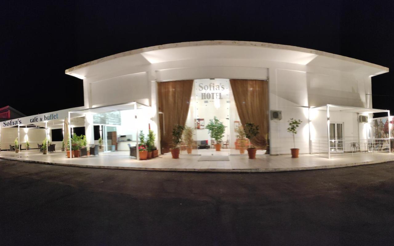 Sofias Hotel Ioannina Buitenkant foto