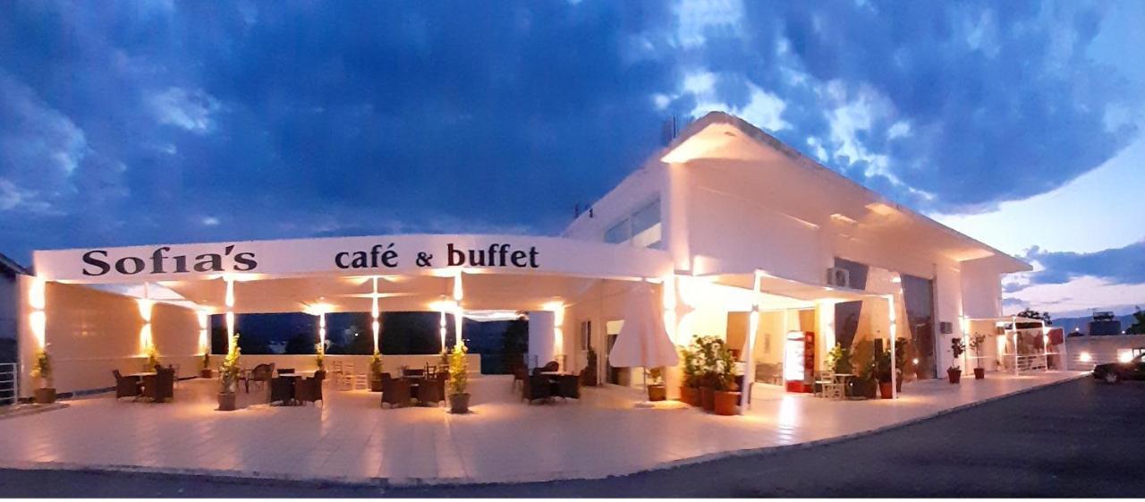 Sofias Hotel Ioannina Buitenkant foto